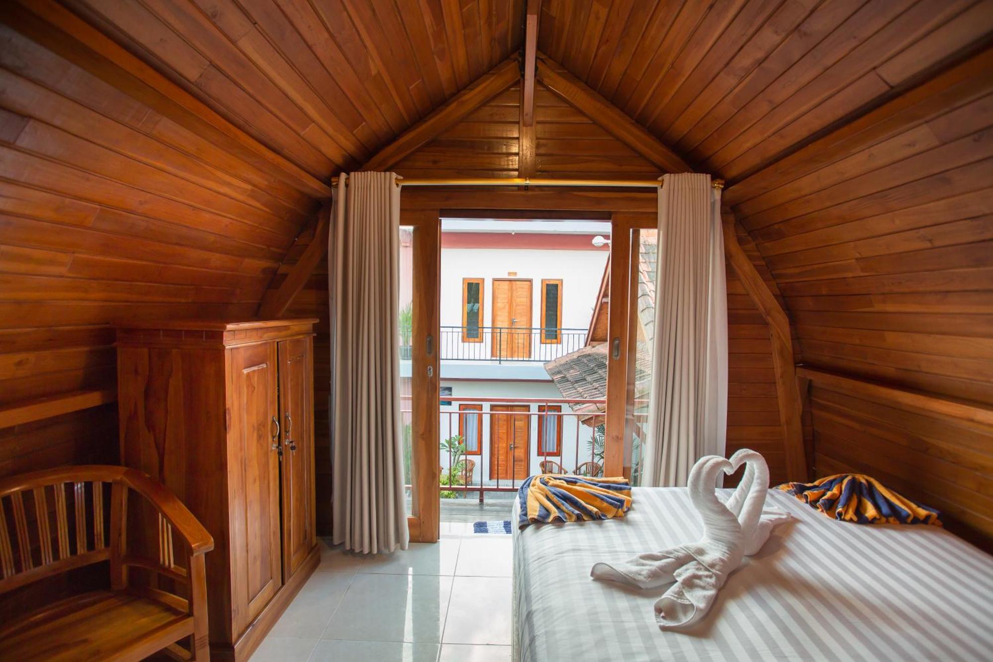 Toyapakeh Garuda Hostel & Accomodation Nusa Penida מראה חיצוני תמונה