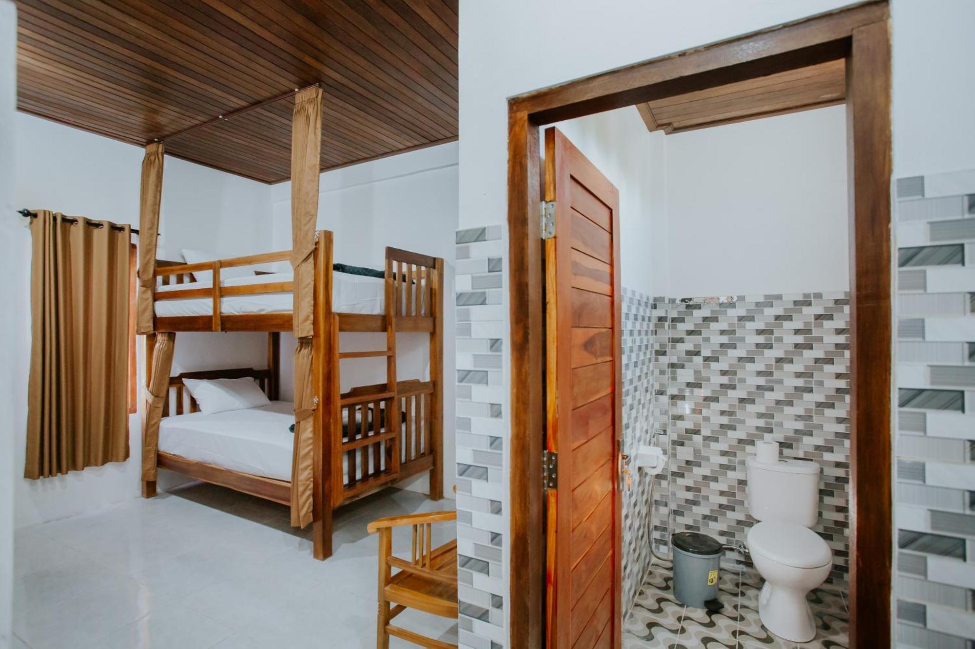 Toyapakeh Garuda Hostel & Accomodation Nusa Penida מראה חיצוני תמונה