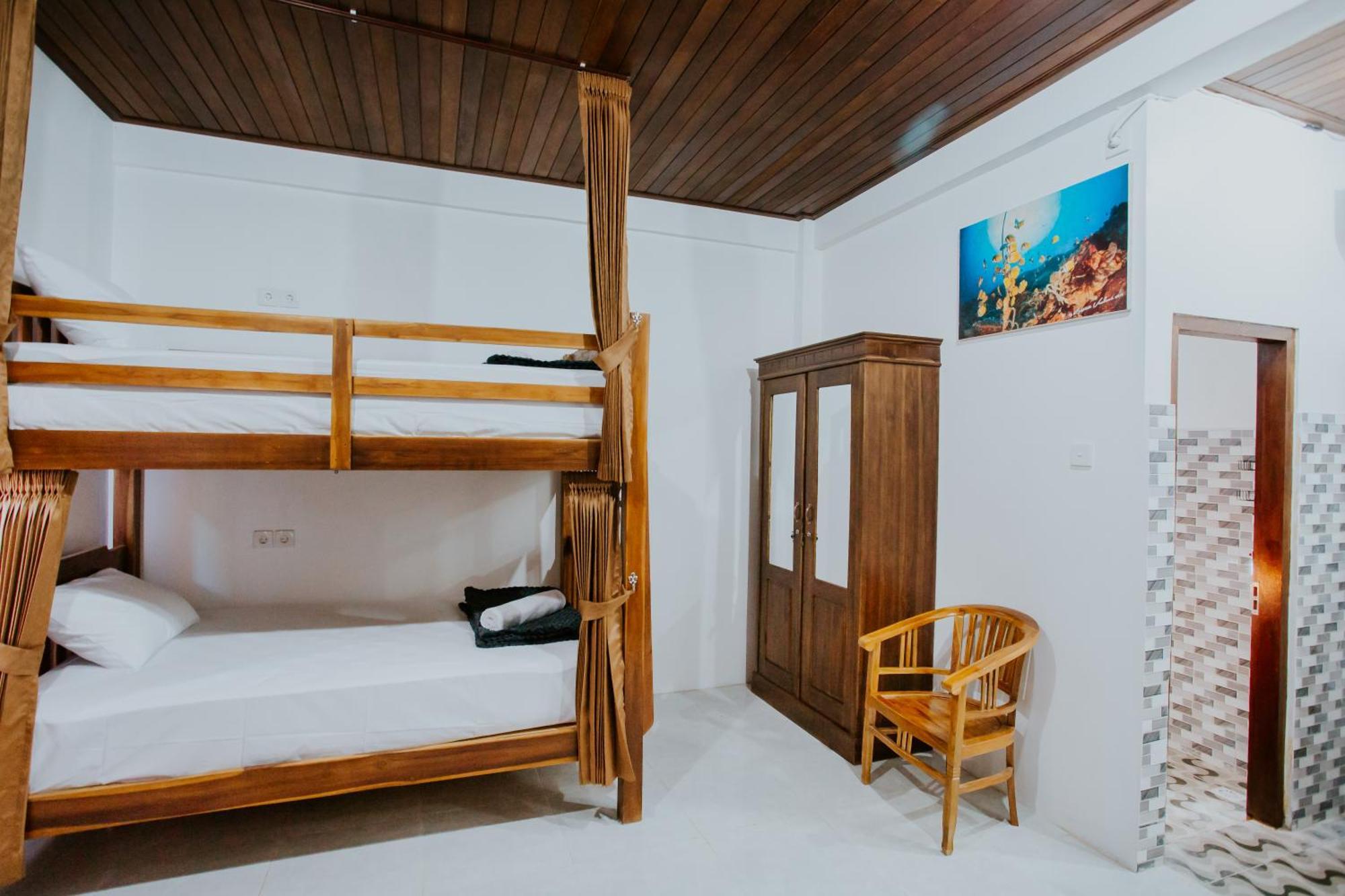 Toyapakeh Garuda Hostel & Accomodation Nusa Penida מראה חיצוני תמונה