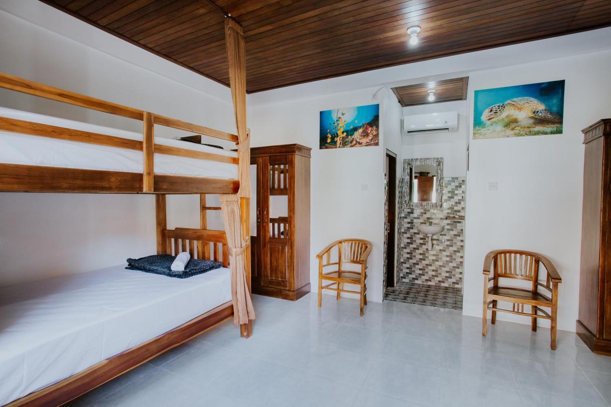 Toyapakeh Garuda Hostel & Accomodation Nusa Penida מראה חיצוני תמונה