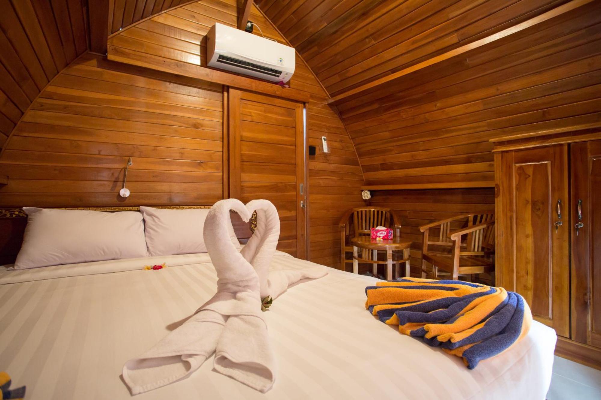 Toyapakeh Garuda Hostel & Accomodation Nusa Penida מראה חיצוני תמונה