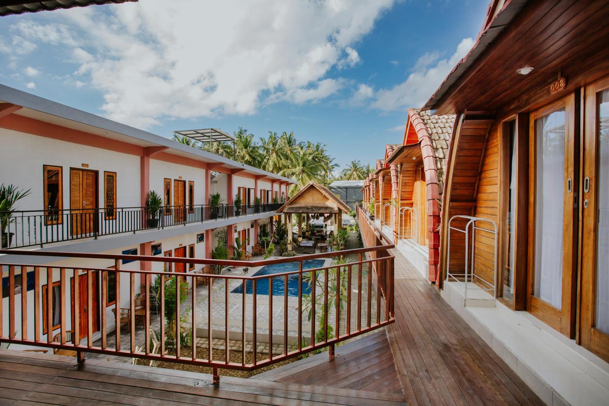 Toyapakeh Garuda Hostel & Accomodation Nusa Penida מראה חיצוני תמונה