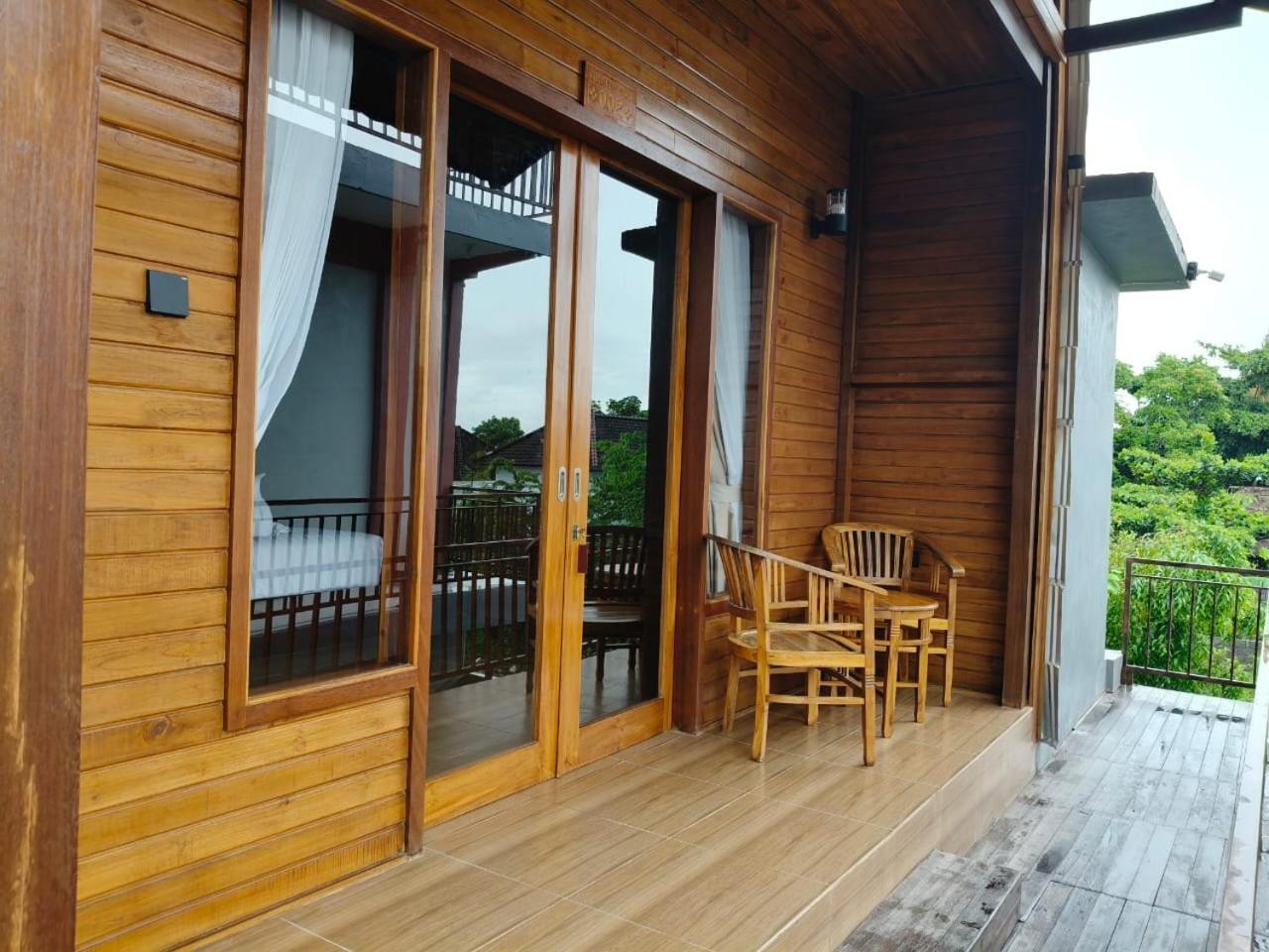 Toyapakeh Garuda Hostel & Accomodation Nusa Penida מראה חיצוני תמונה
