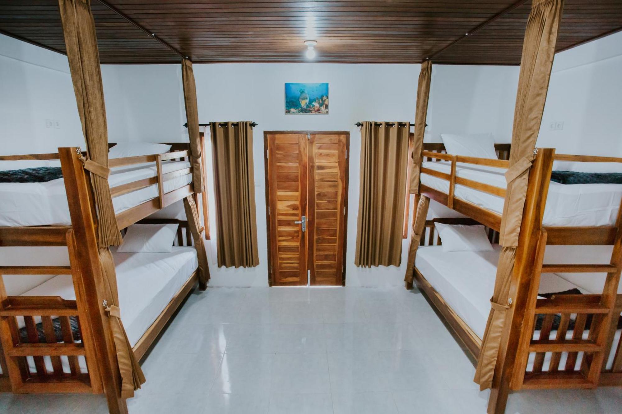 Toyapakeh Garuda Hostel & Accomodation Nusa Penida מראה חיצוני תמונה