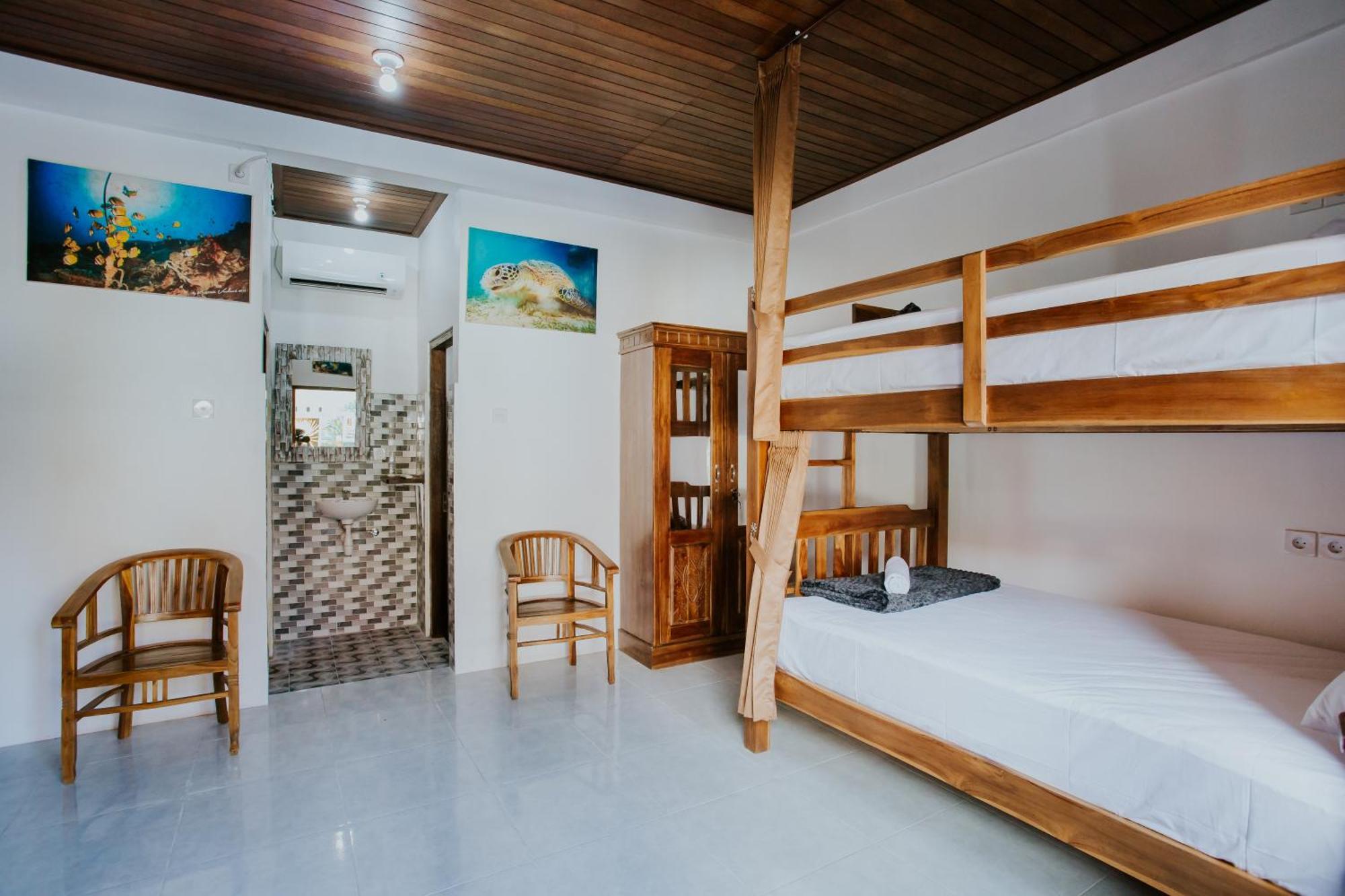 Toyapakeh Garuda Hostel & Accomodation Nusa Penida מראה חיצוני תמונה